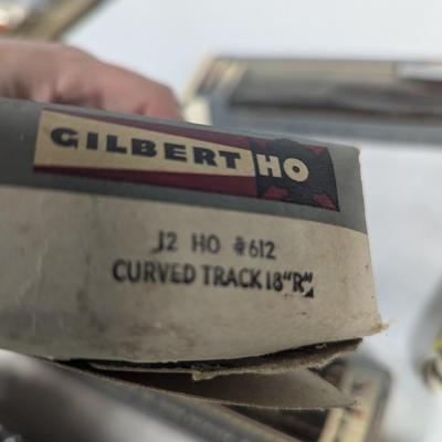 Gilbert HO Line Tracks