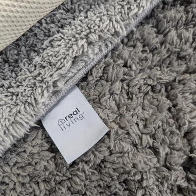 Bathroom Rugs 16" x 24" - (2) 20" x 33 1/2" - 59" x 24"