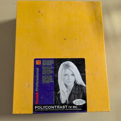 Kodak Professional Polycontrast IV RC 250 8 x 10 Lustre Paper