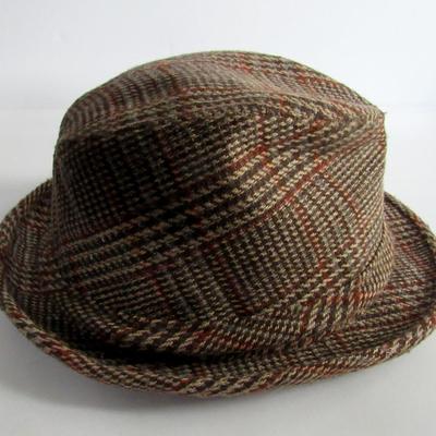 Vintage Men's Hat, Feather On Side L