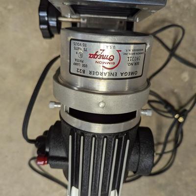 Omega Enlarger B22