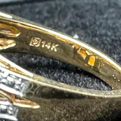 14K Beautiful Detailed Estate Ring