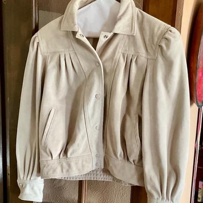 Light tan suede jacket size 13-14