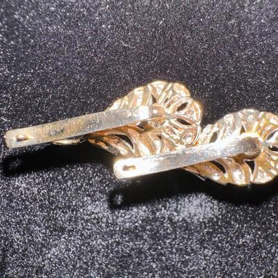 14K Hanging Diamond Earrings