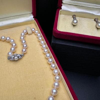 Vintage Pearl Earrings & Necklace