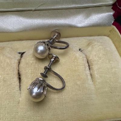 Vintage Pearl Earrings & Necklace