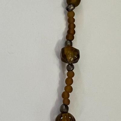 Vintage Bakelite Style Necklaces & Stretch Bracelets
