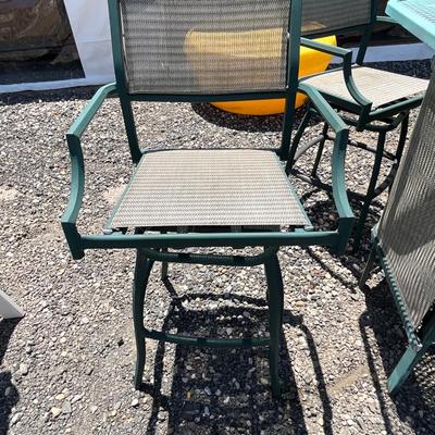Lot# 192 Metal Outdoor Bar Set with 4 Swivel Matching Bar Stools