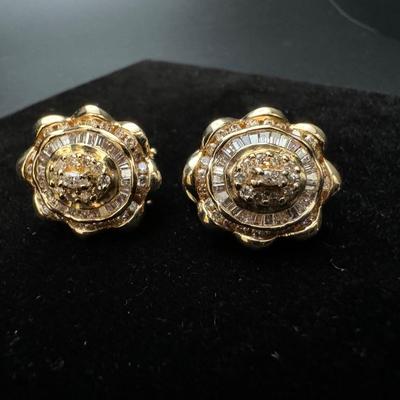 14K Gold Baguette & Round Diamond Earrings - Heavy