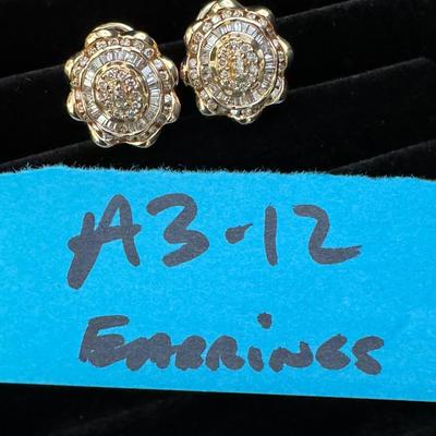 14K Gold Baguette & Round Diamond Earrings - Heavy