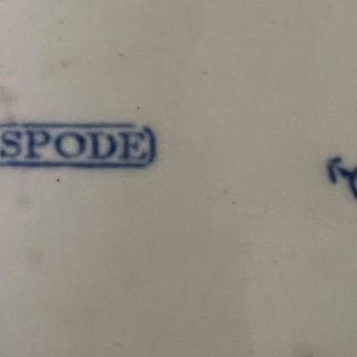 antique spode chestnut basket w/ underplate