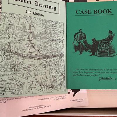 vintage sherlock holmes consulting detective game, book lot