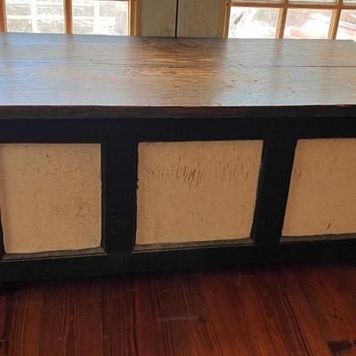 vintage blanket chest