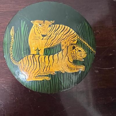 Trinket Box & Animal Figurine Lot