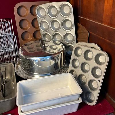 Lot# 184 Roasting & Baking Pan Lot