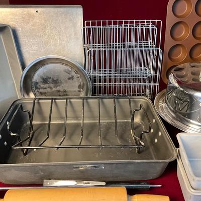 Lot# 184 Roasting & Baking Pan Lot
