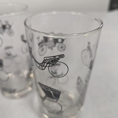 Studebaker & Libby Antique Buggy Cars Glasses