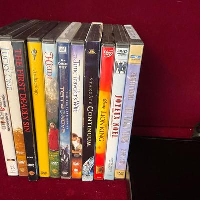 Lot3 188 SONY CD/DVD Player with DVD’s