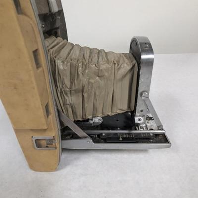 Folding Polaroid Land Camera 800