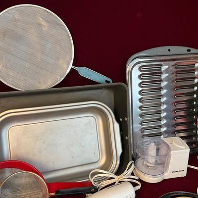 Lot# 198 Kitchen Essentials Lot