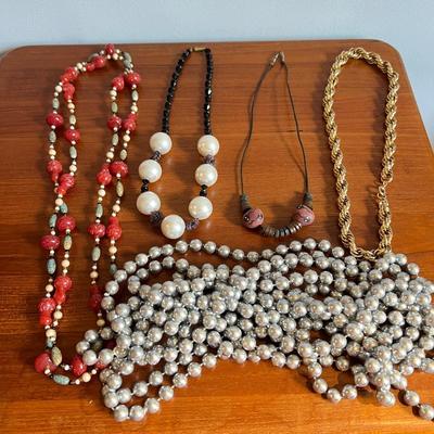 Vintage Jewelry Mixed Lot