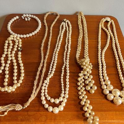 Vintage Jewelry Mixed Lot