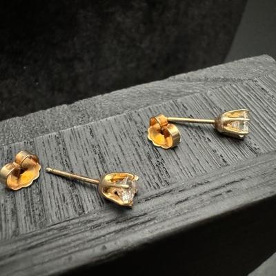 14K Gold Diamond Necklace & Diamond Stud Earrings