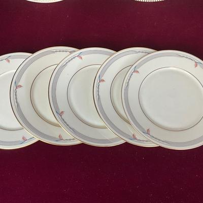 Lot# 214 A Collection of Vintage LENOX Plates