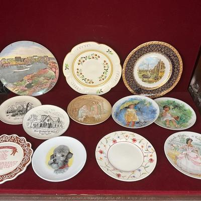 Lot# 215. Vintage Plate Collection