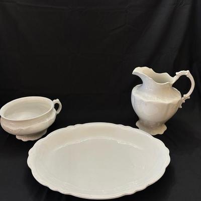 Decorative Dishes