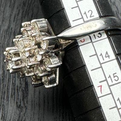 Diamond Cluster Dinner Ring 14K