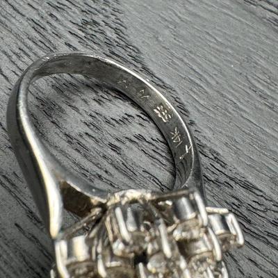 Diamond Cluster Dinner Ring 14K