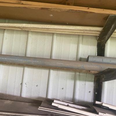 Mixed East Wall Lot