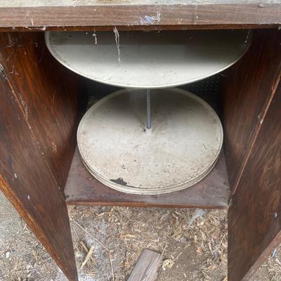 Cabinet with 3 Lazy Susan Shelves