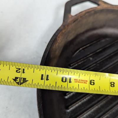 Lodge Cast Iron 9TB USA Frying Pan Skillet Dbl Spout Grill Ridged