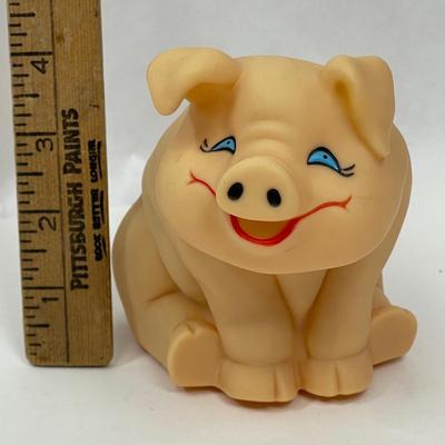 Radio Shack Plastic Pig Light for refrigerator reminder