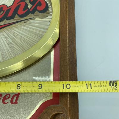 Stroh’s beer sign