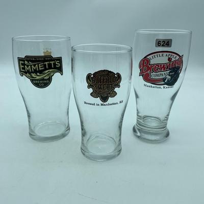Buffalo Sweats beer glass