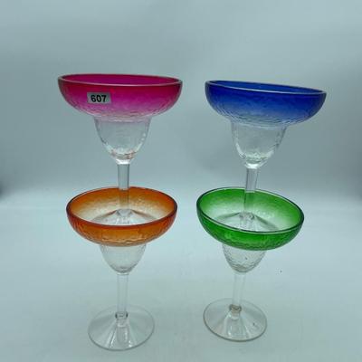 4 plastic margarita glasses