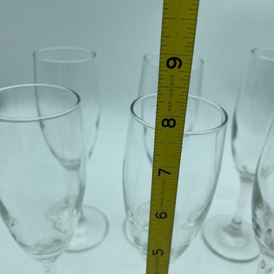 8 champagne flutes