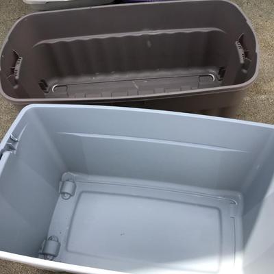 Larger Storage Tubs Most without Lids