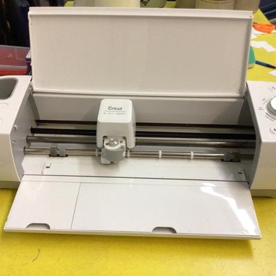 Cricket Scrapbooking Design Machine