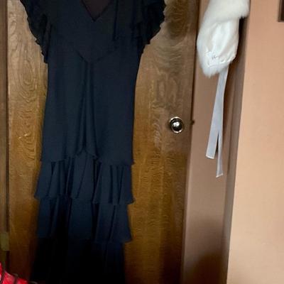 Black ruffled dress med to large