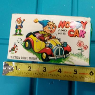 LOT 4 MARX FRICTION CAR