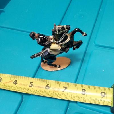 LOT 5 OLD METAL MILITARY FIGURE