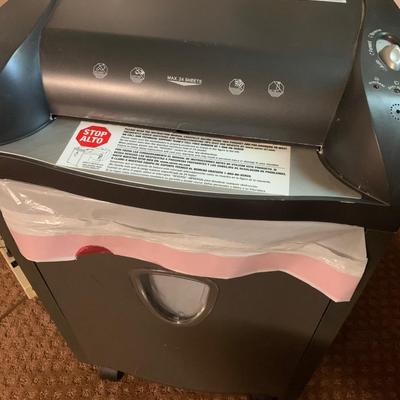Xerox XRX-24S Paper Shredder