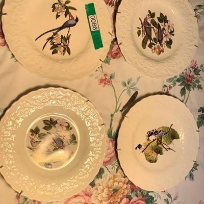 Set of Four Alfred Meakin Birds of America Plates