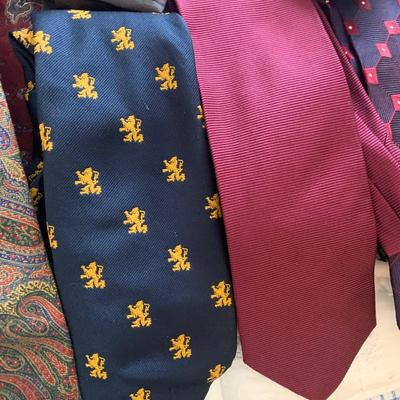 Men’s High End Designer Ties Lot