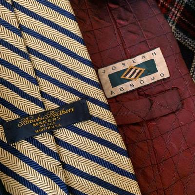 Men’s High End Designer Ties Lot