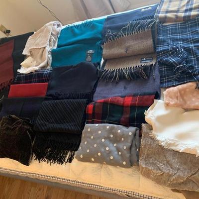 Cashmere & Wool Scarf Lot